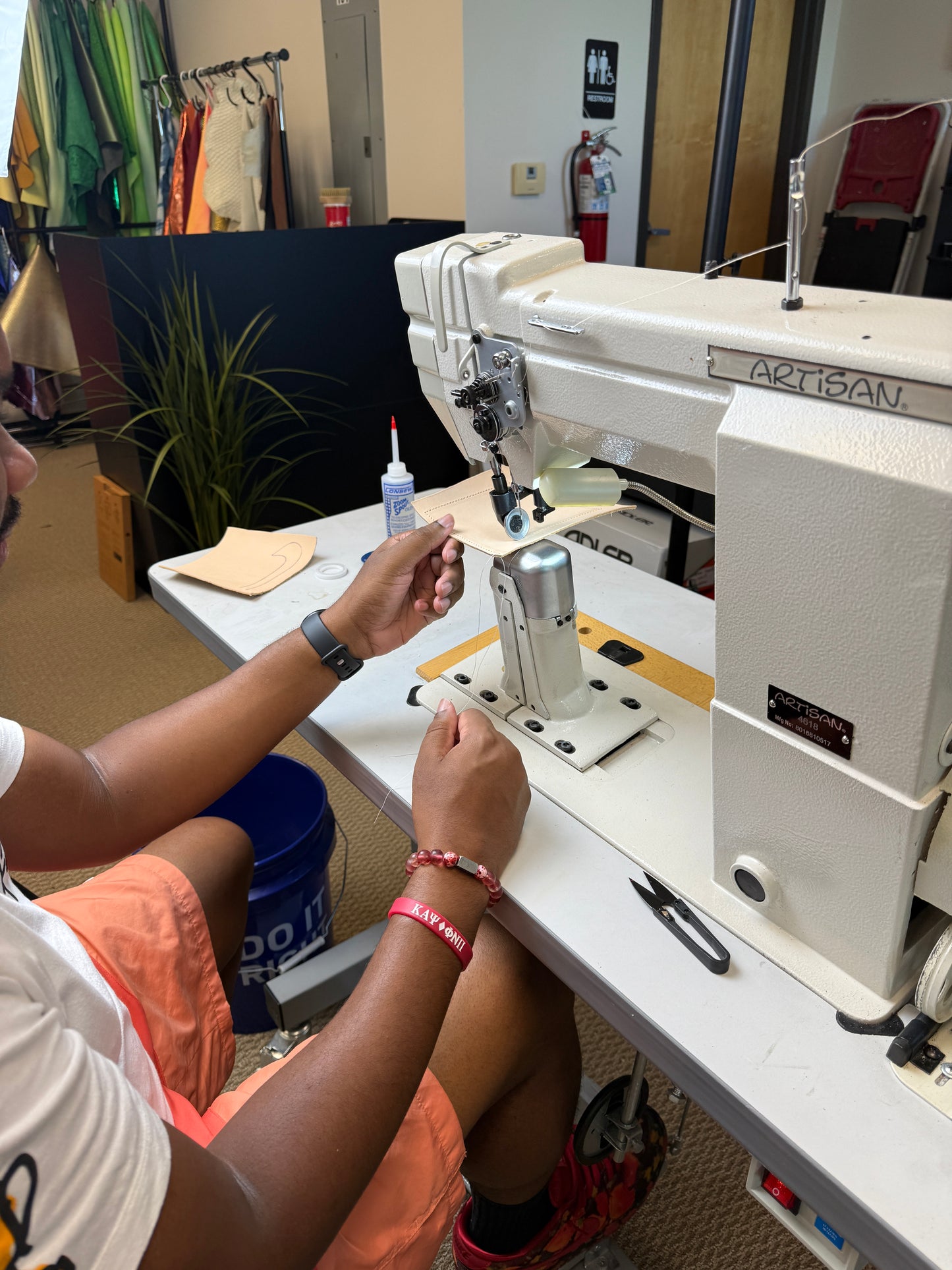 Intro to Shoemaking - Day 1 (LOCALS ONLY)